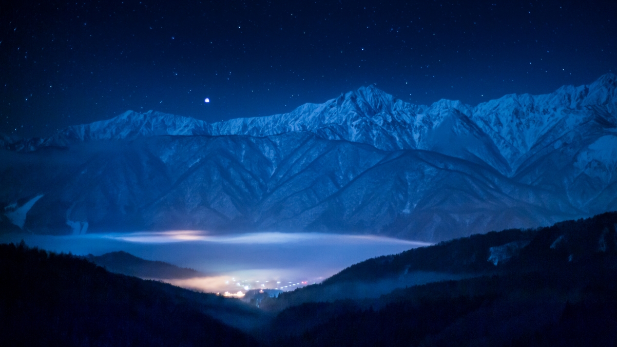 晚上,天空,星星,山脉,天狼星3840x2160风景壁纸