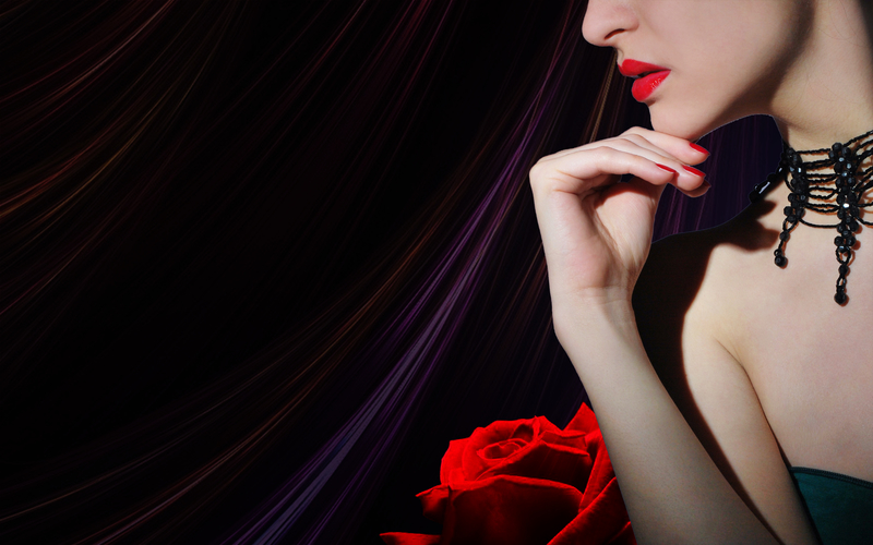 玫瑰女性美容整容海报设计