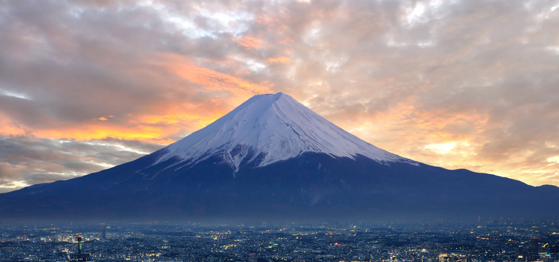 富士山海报背景