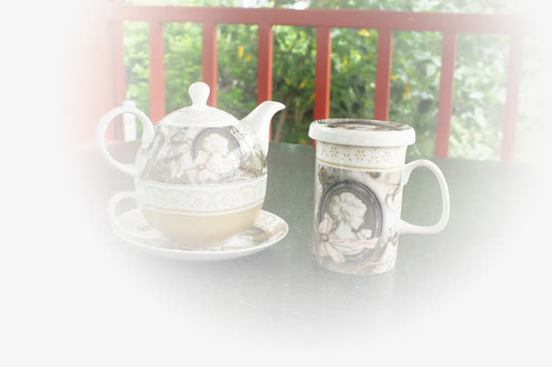 青花瓷茶具惬意生活