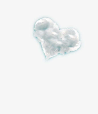 爱心形状的白色云朵