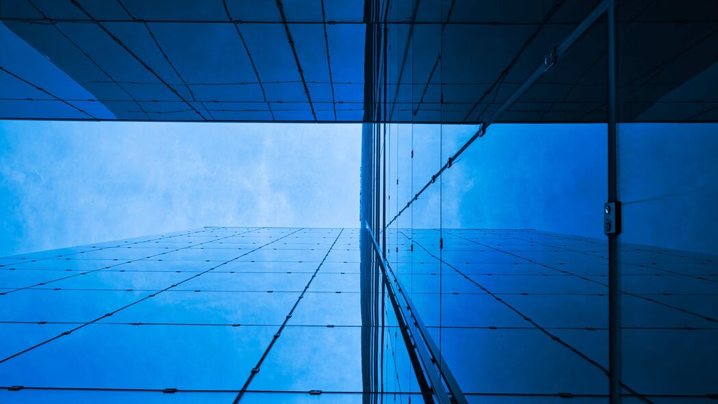 3840x2160 建筑 建筑 玻璃 反射 天空 蓝色 4k壁纸 背景图片 uhd 16:9