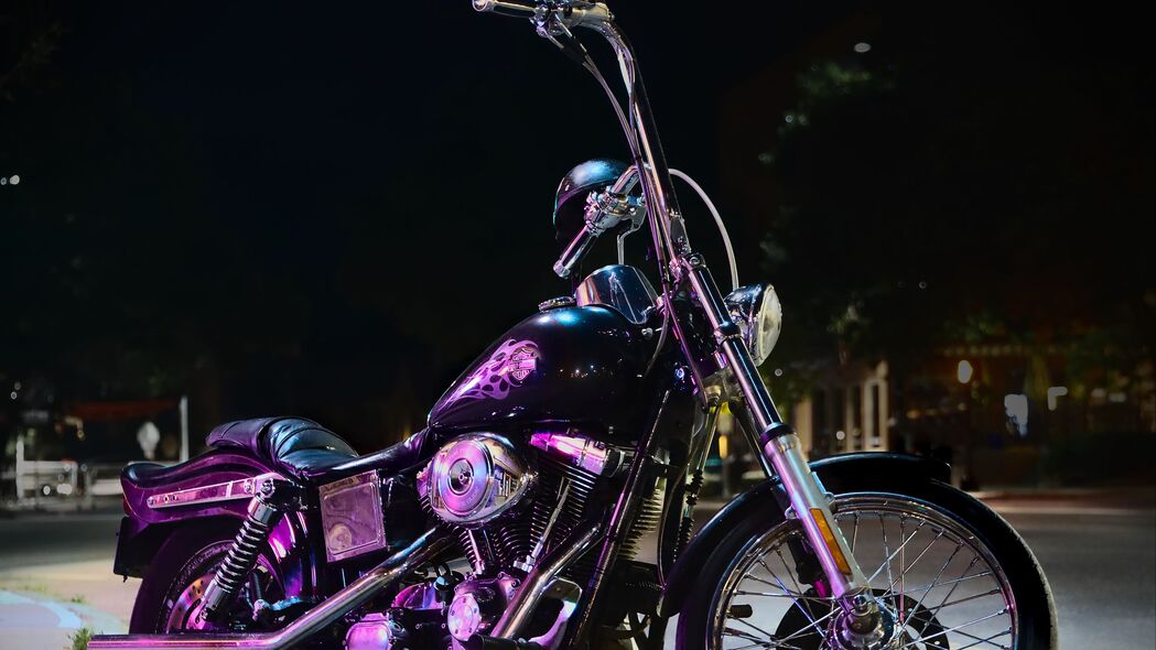 3840x2160 摩托车 自行车 黑色 紫色 4k壁纸 uhd 16:9