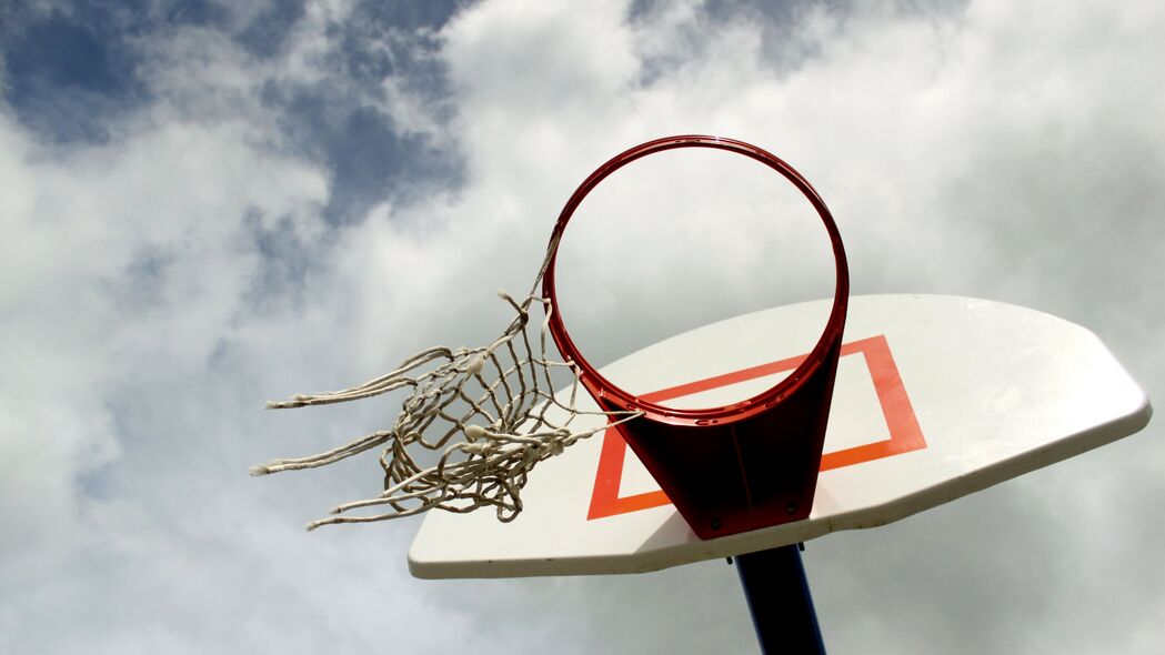 3840x2160 篮球圈 网眼布 篮球 天空 游戏 运动 4k壁纸 uhd 16:9