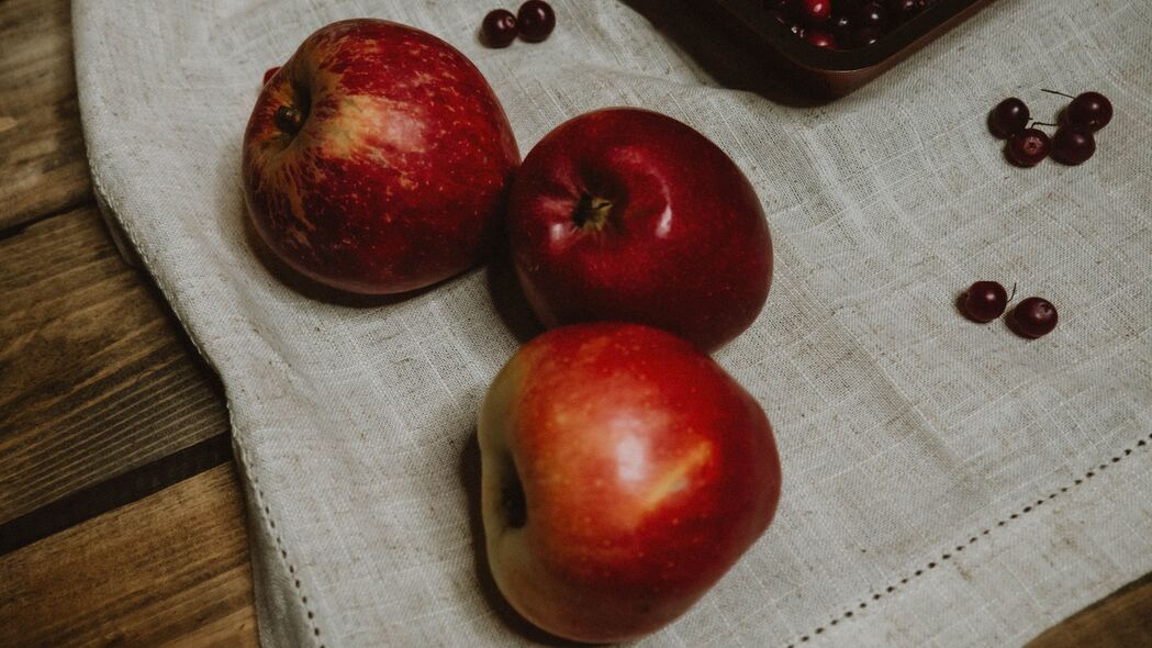 3840x2160 苹果 蔓越莓 水果 浆果 红色 4k壁纸 uhd 16:9