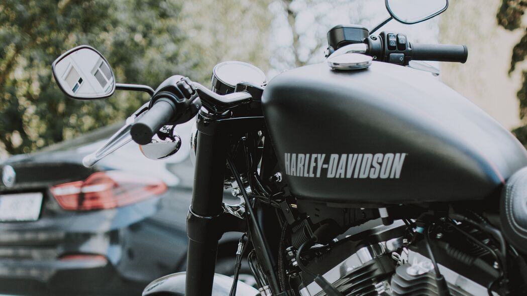 3840x2160  harley davidson 摩托车 自行车 黑色 侧视图 4k壁纸 uhd 16:9